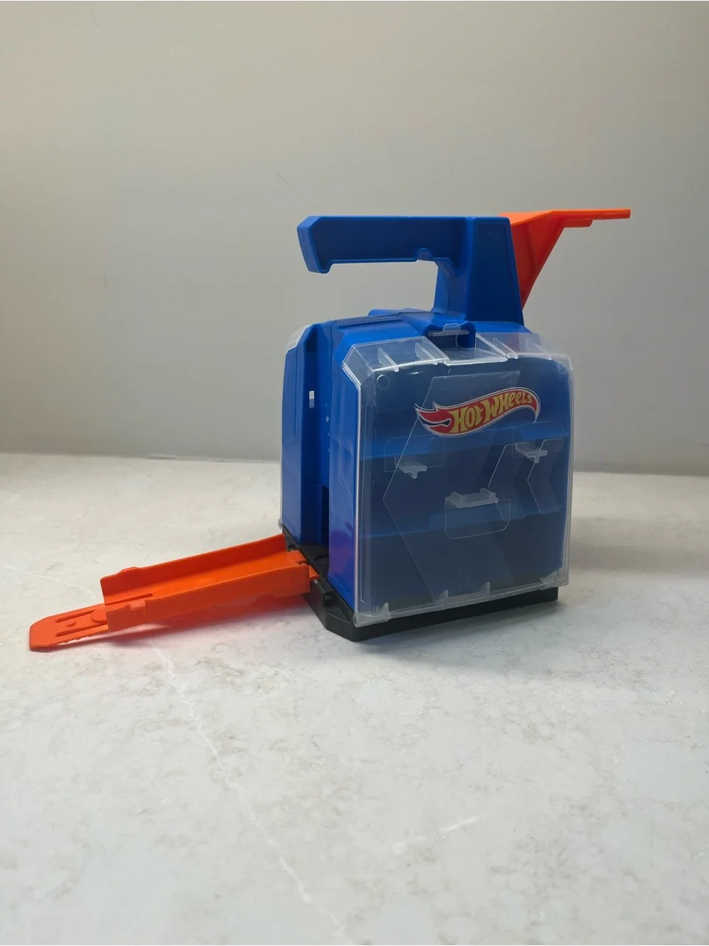Hot Wheels Launcher and Carrying Case